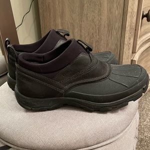 LL Bean men’s Storm Chaser slip on boots
